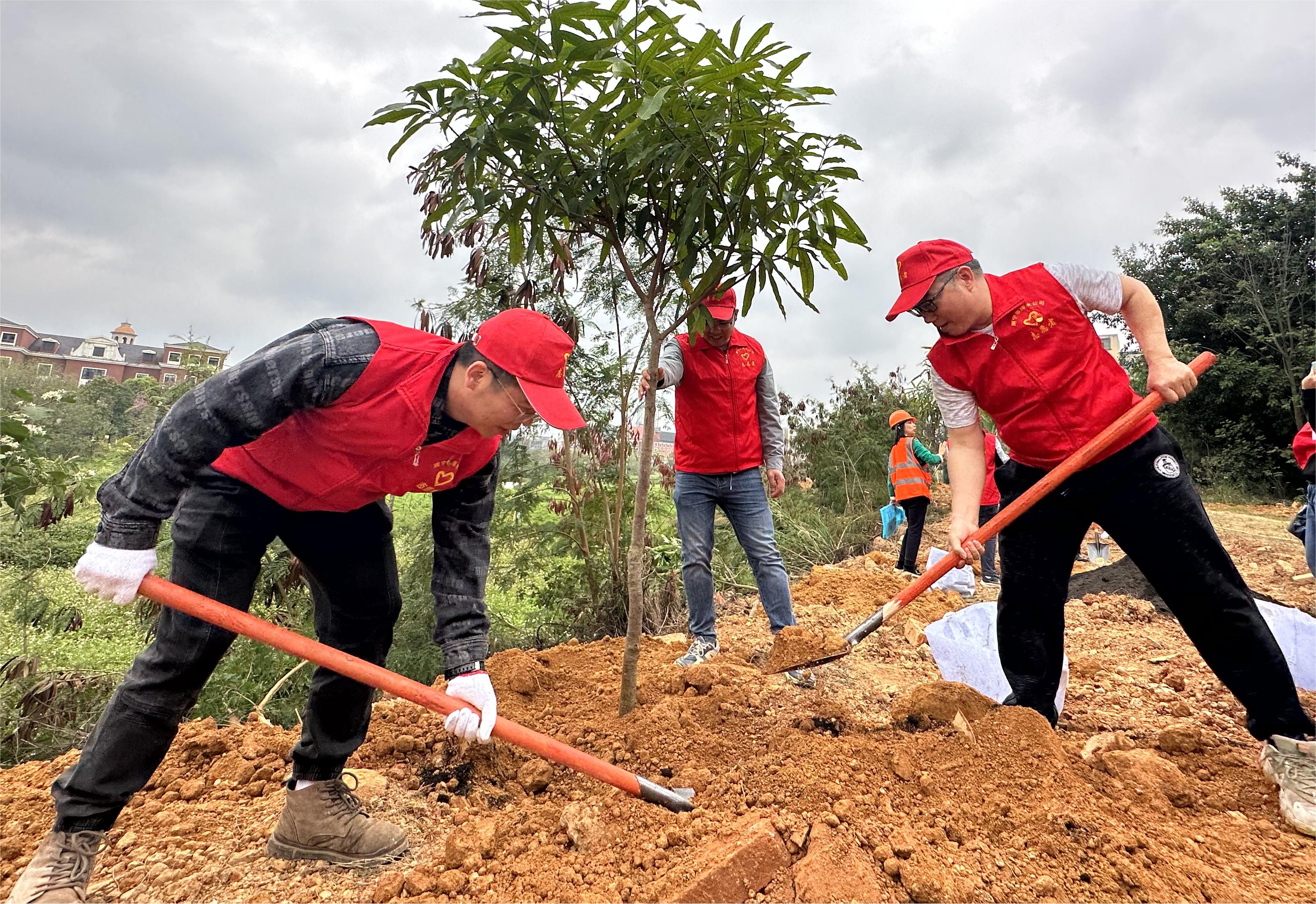 春暖三月學(xué)雷鋒，綠水青山黨旗紅 ——排水公司黨總支開(kāi)展2023年學(xué)雷鋒 志愿服務(wù)活動(dòng)